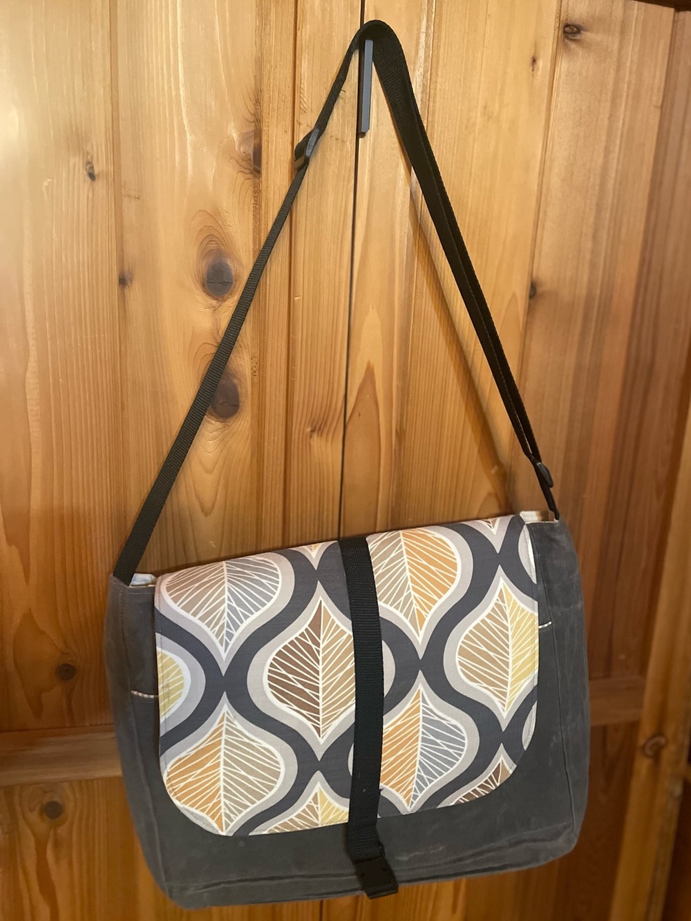 Margaret Ellen Designs Travel/Messenger Bag